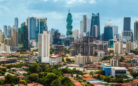 Cheap Flights from St Louis (STL) to Panama City (PTY).
